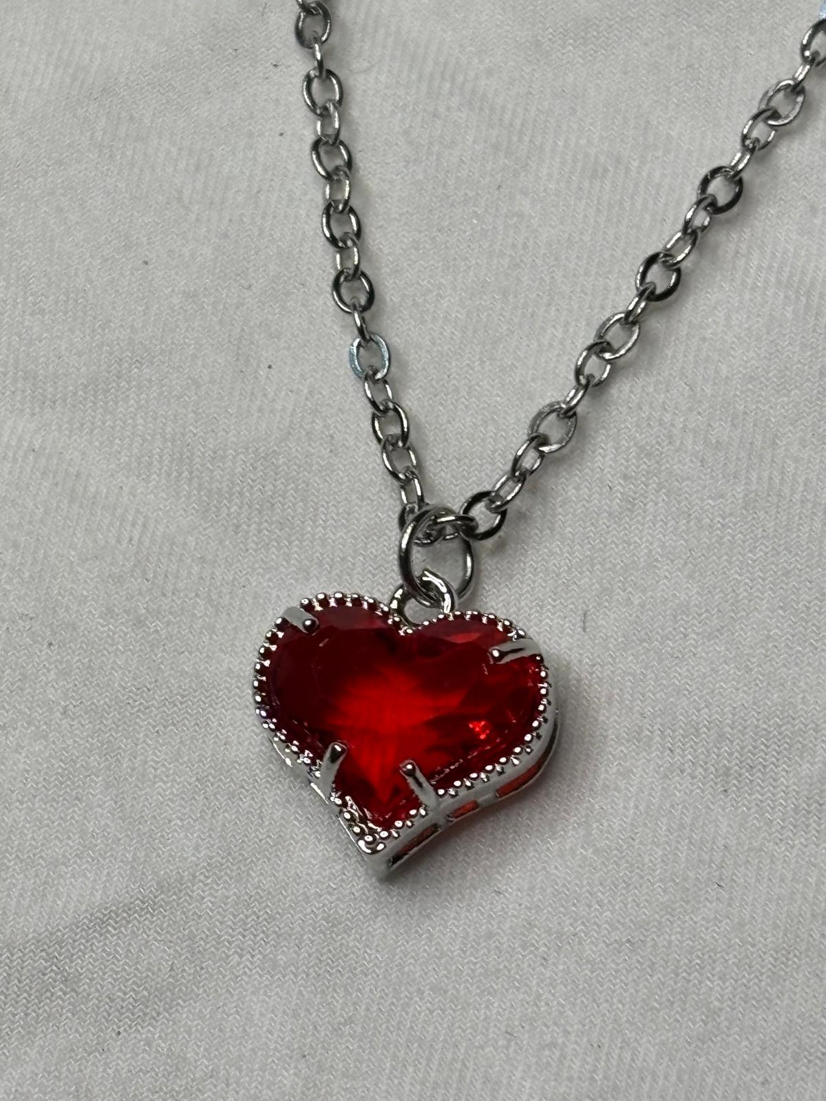 Collar Corazon Místico