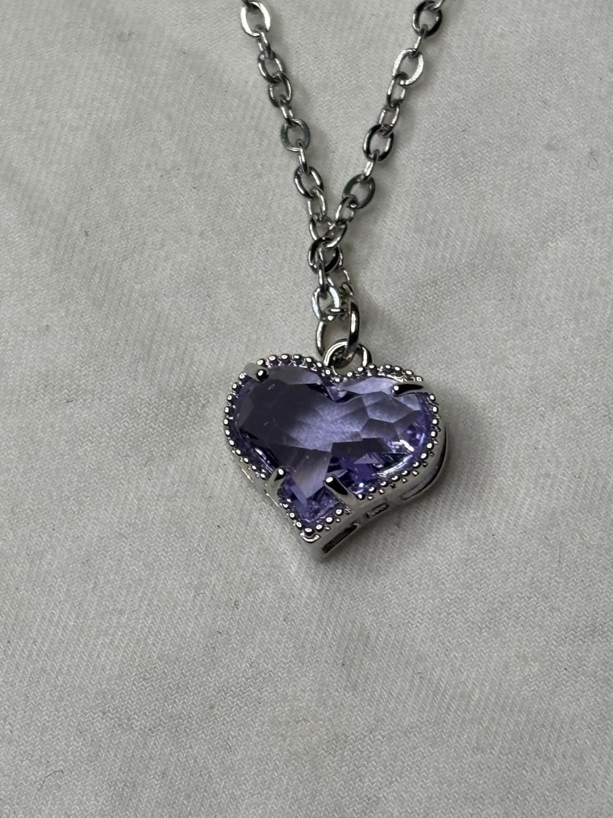 Collar Corazon Místico