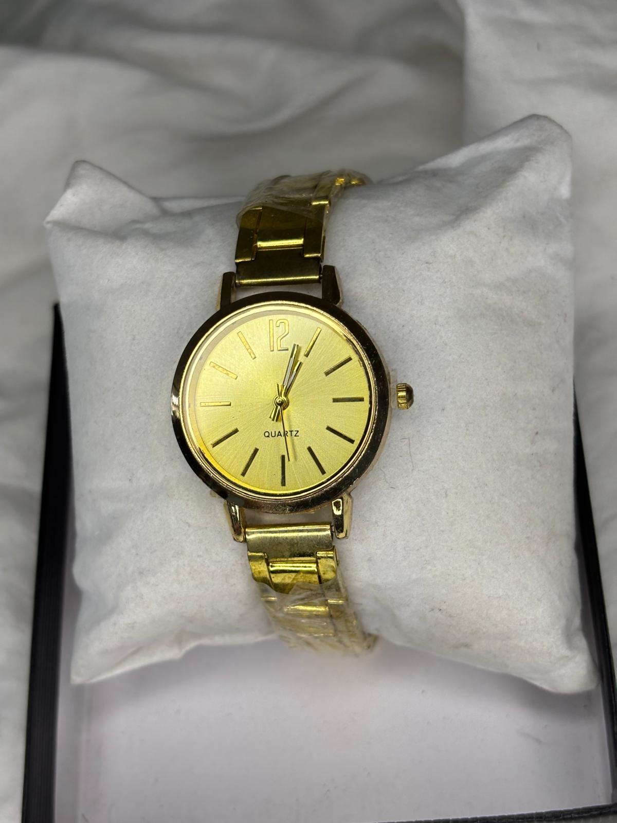 Reloj QUARTZ Total Gold