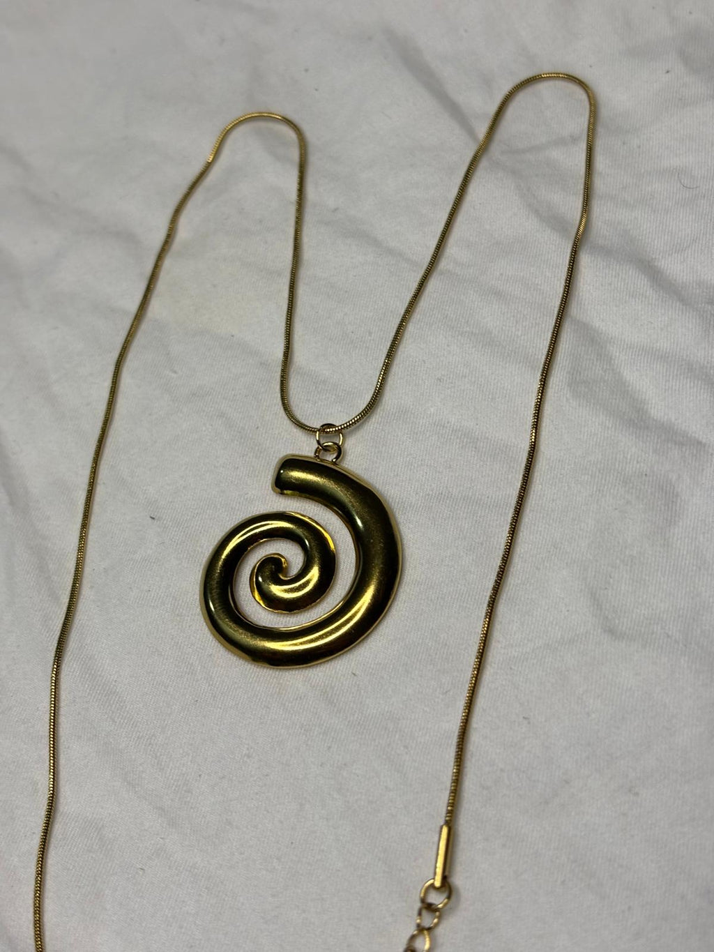 Collar Caracol Gold