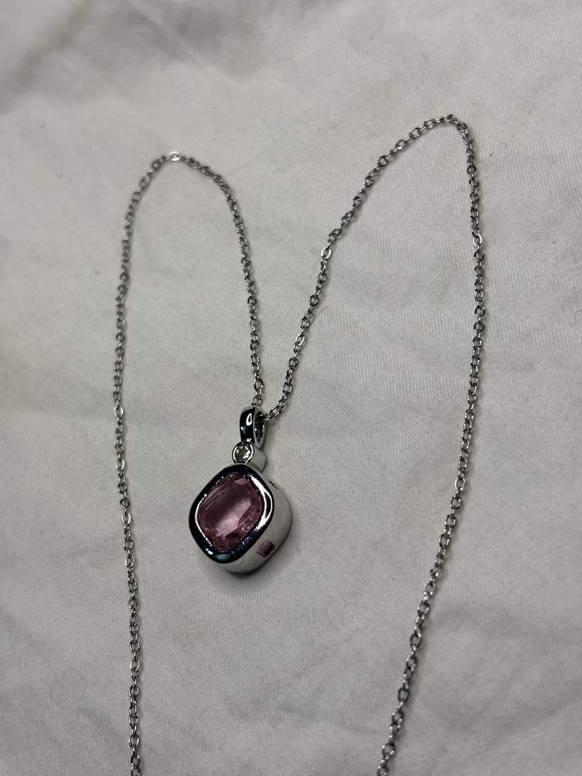 Collar Cubo Cristal