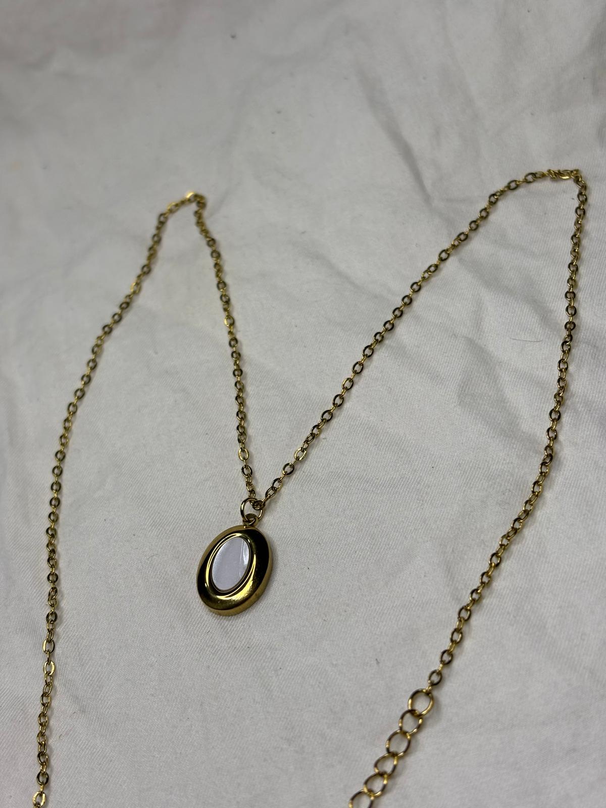 Collar Nácar Gold